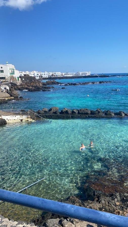 Eterna Primavera, A 40M De La Piscina Natural Punta Mujeres Exterior foto